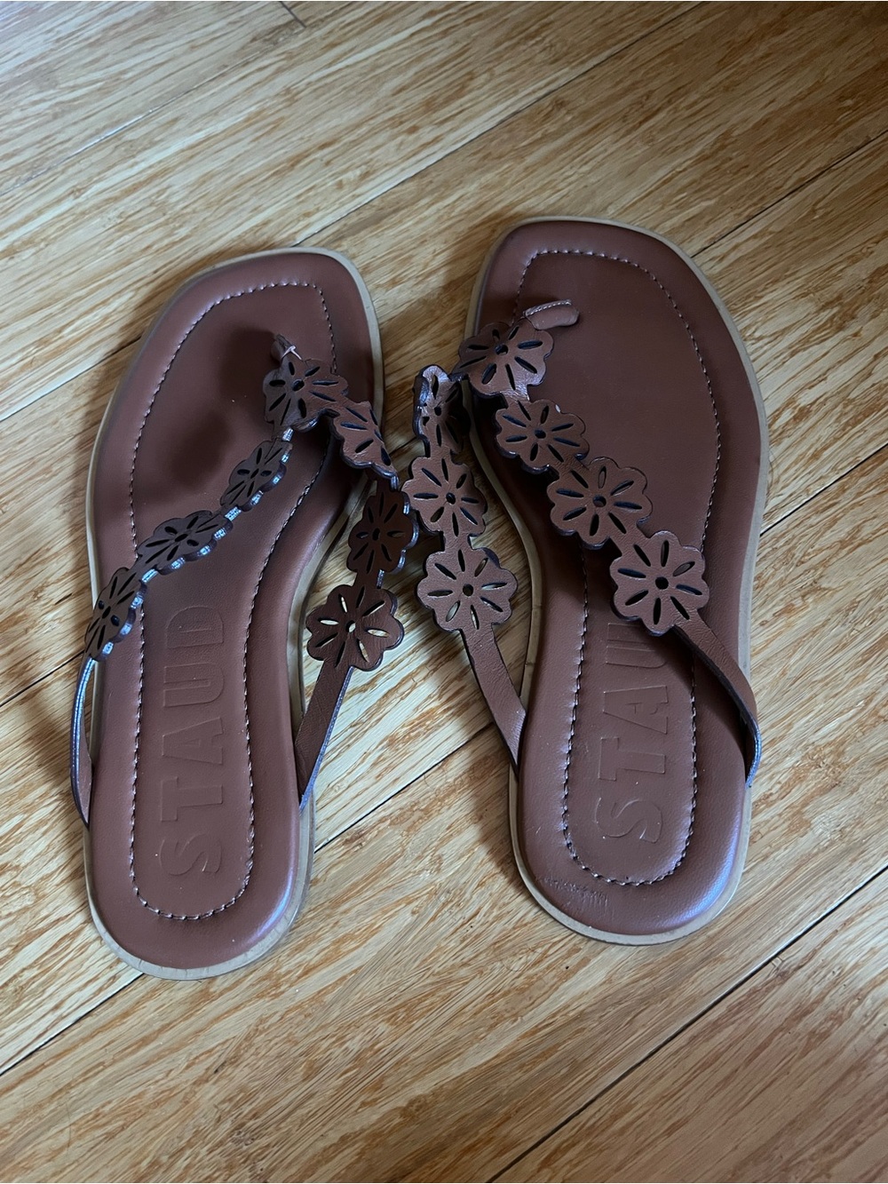 STAUD LASER CUT FLORAL SANDALS 6